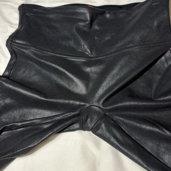 SPANX Black Faux Leather Leggings size M - Picture 7 of 11